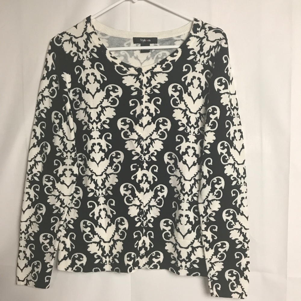 Style & Co Cardigan M Black White Button Front